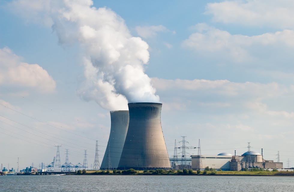 Den tyske forbundskansleren forlenger driften til tre kjernekraftverk som var planlagt nedlagt i år. Foto: Illustrasjonsfoto