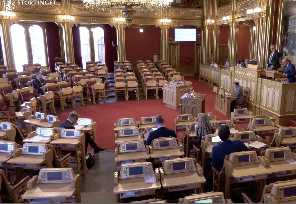 Skjermdump fra forhandlingene i Stortinget i dag.